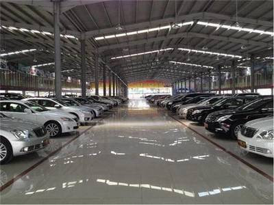 佛山鋒景名車城盛大開(kāi)業(yè)，一站式購(gòu)車上牌服務(wù)開(kāi)啟便捷新篇章